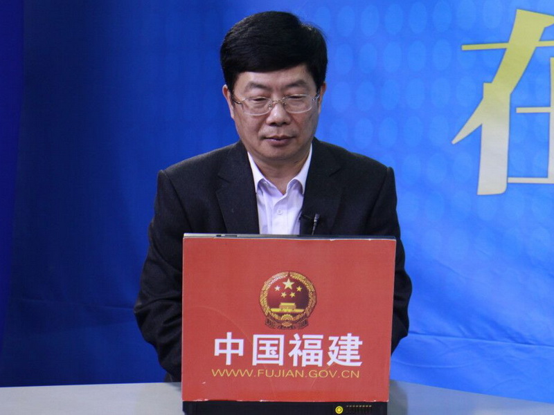 嘉宾回答网友问题.jpg