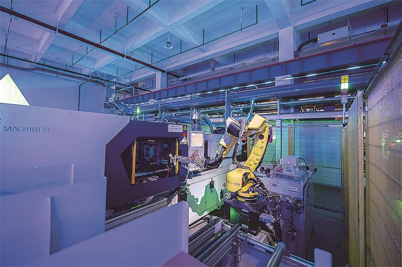 星空体育网站：先行先试打造改革开放“金字