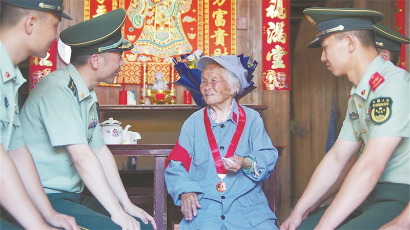 传承优良传统 汲取奋进力量
