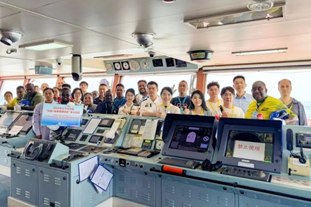 Officials from Pacific Island countries train aboard VLCC in Quanzhou