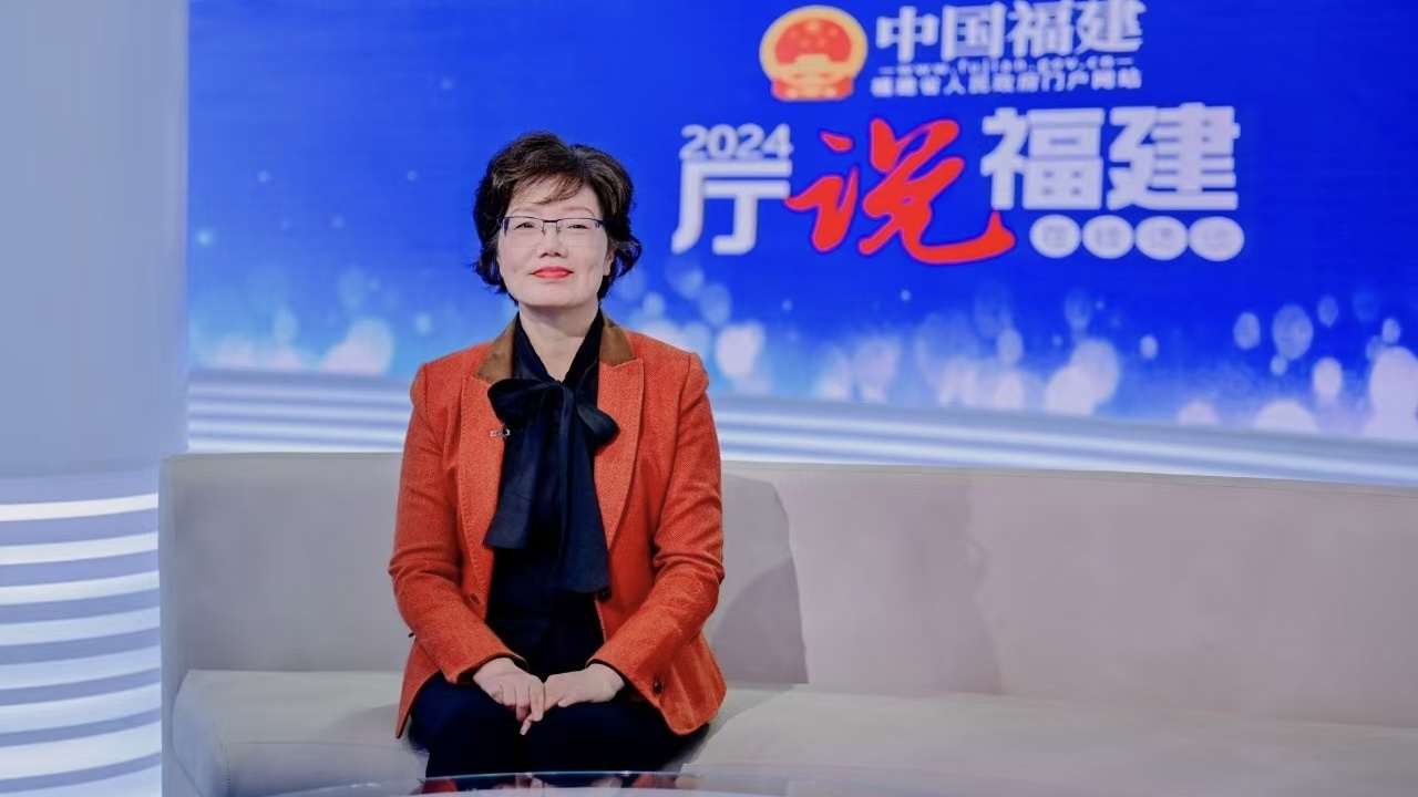 嘉宾.jpg