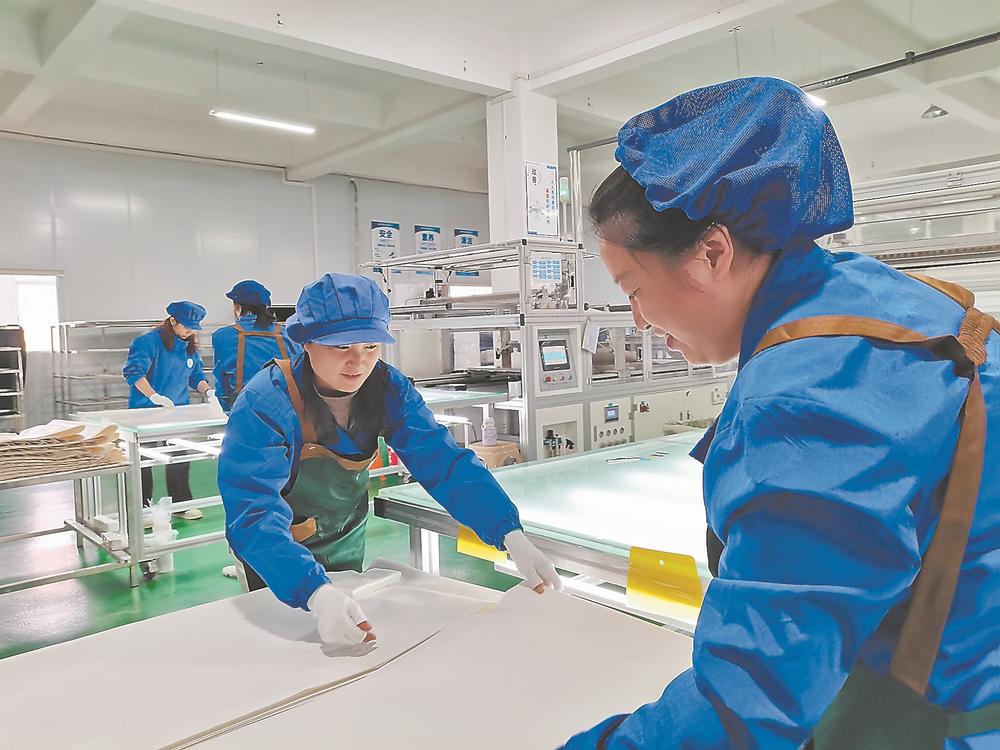 泉州永春华膜-节后开工忙 满产赶订单